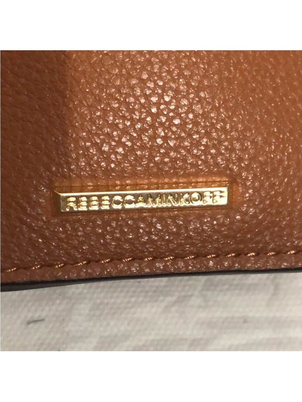 🩷Rebecca Minkoff Caramel Brown Leather Crossbody Pouch with Gold Logo - Picture 4 of 6